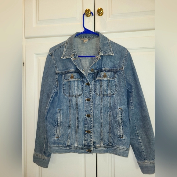 Jones New York Jackets & Blazers - JONES NEW YORK Classic Denim Jacket